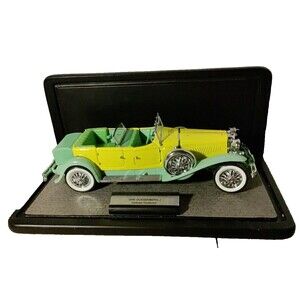 Franklin Mint 1930 Duesenberg Derham Tourster 1:24 Green / Yellow B11KD09